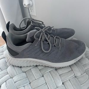 Adidas Men’s Gray Alphabounce Sneakers.